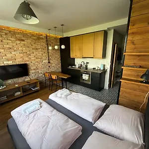  Apartament Kolo Parku Polska